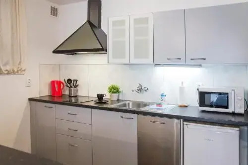 Modern Apartment Dlouhá