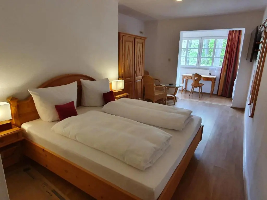 Hotel-Weingut Karlsmühle