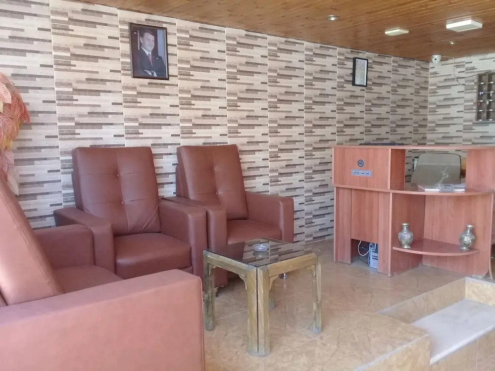 Seleen Hotel Suites