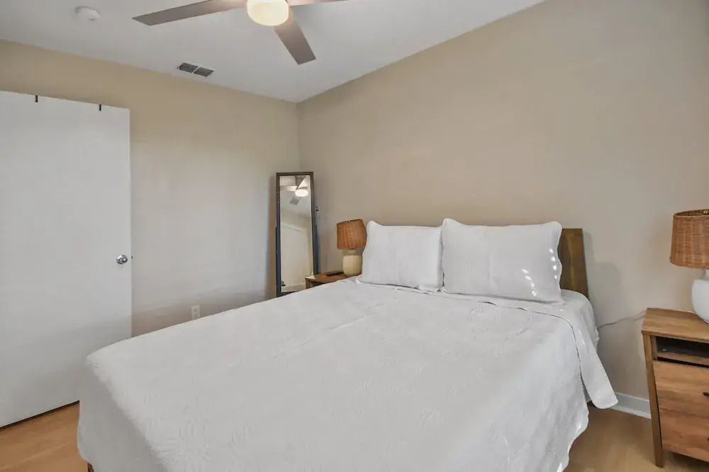 Family & Pet-friendly Home Near Beach, Downtown & Boat Ramp