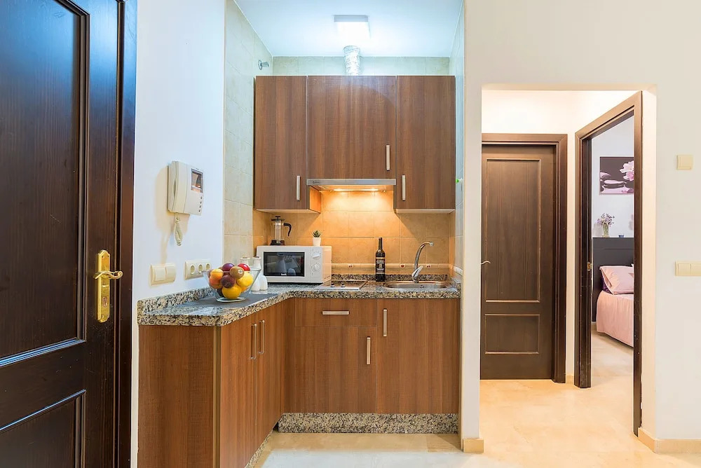 Carretería Center Apartments