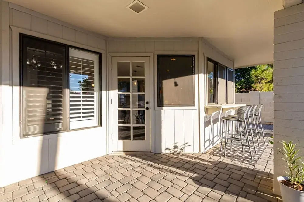 La Vieve Family Oasis-free Htd Pool-billiards-bbq