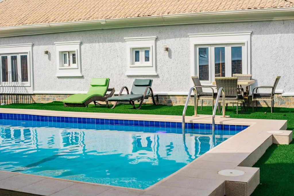 Maple studio+Gym+Snooker board Rhodabode Apt, Nile