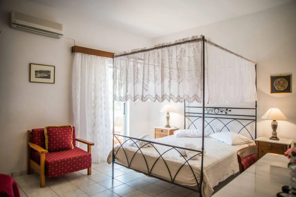 Grikos Hotel