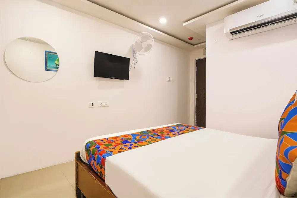 Wild Wings Hotel