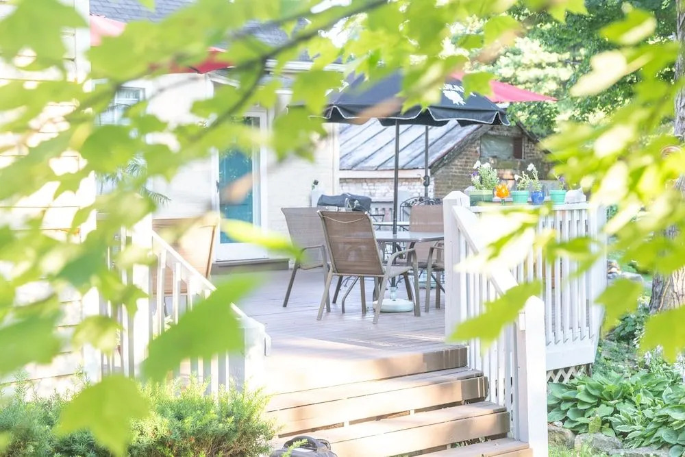 Red Rose Inn Bed and Breakfast
