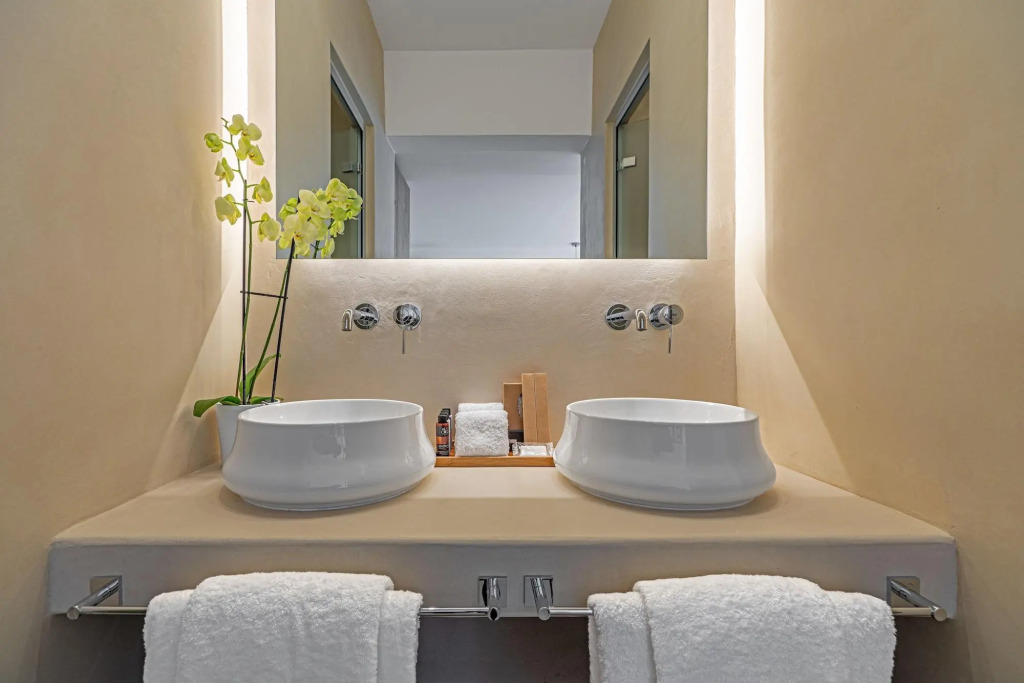Omnia Mykonos Boutique Hotel & Suites