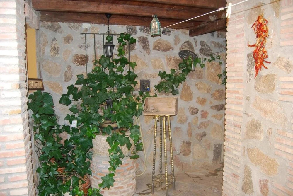 House With 2 Bedrooms in Torrejón el Rubio, With Wonderful Mountain Vi