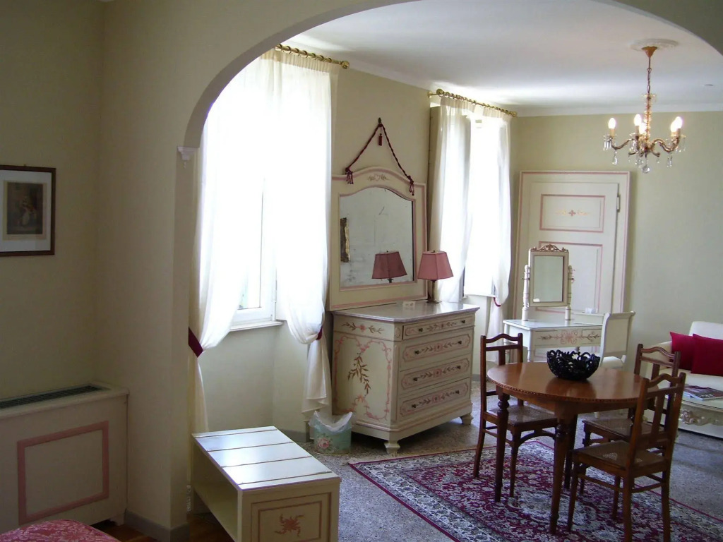 Villa La Mirabella