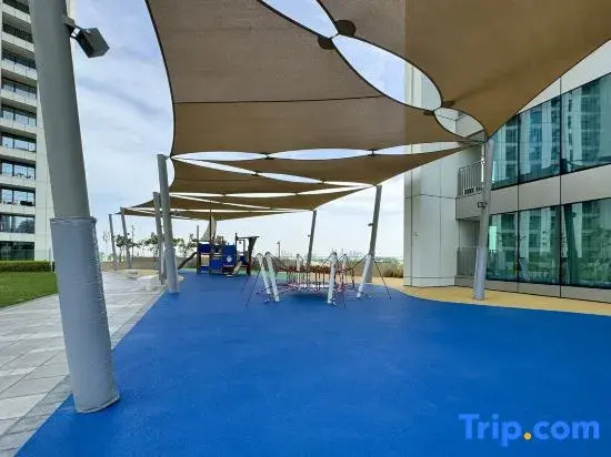 Luxury 2BR Walk-In Closet + Full Burj Khalifa View