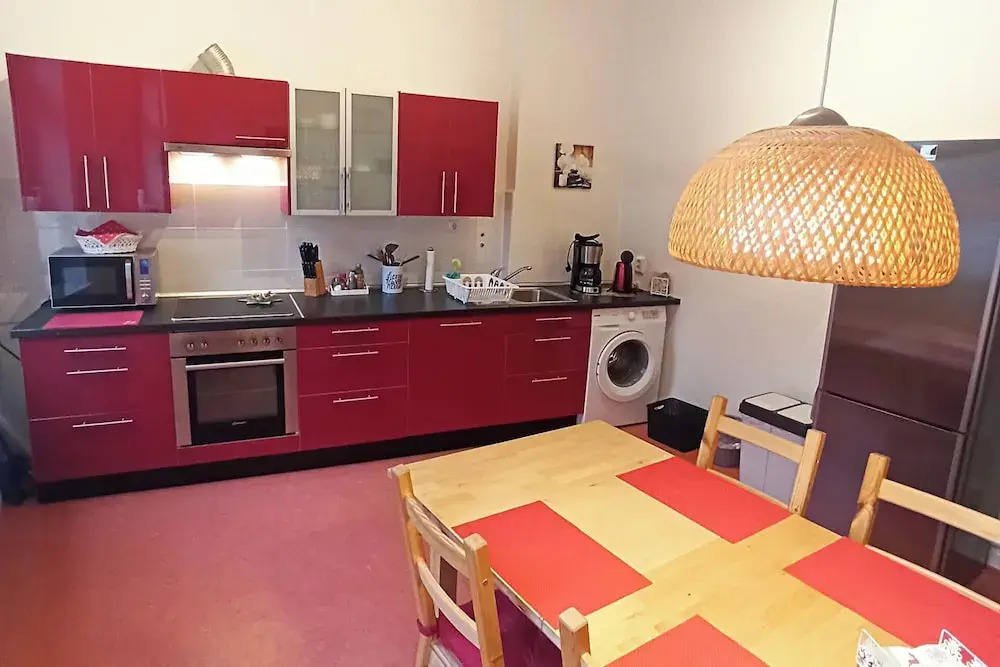 2bed Old Town Apt Sleeps 6 - Rooftop Terrace, Wifi