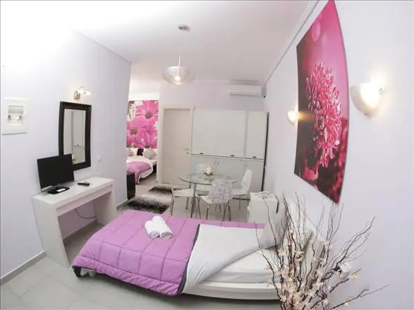 Studios Ioulia