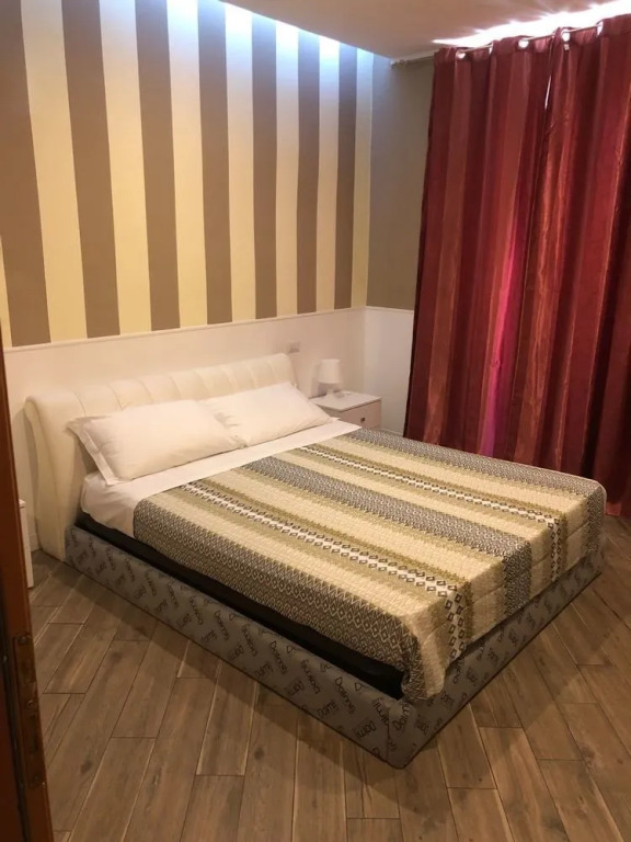 Rent Rooms Colosseum