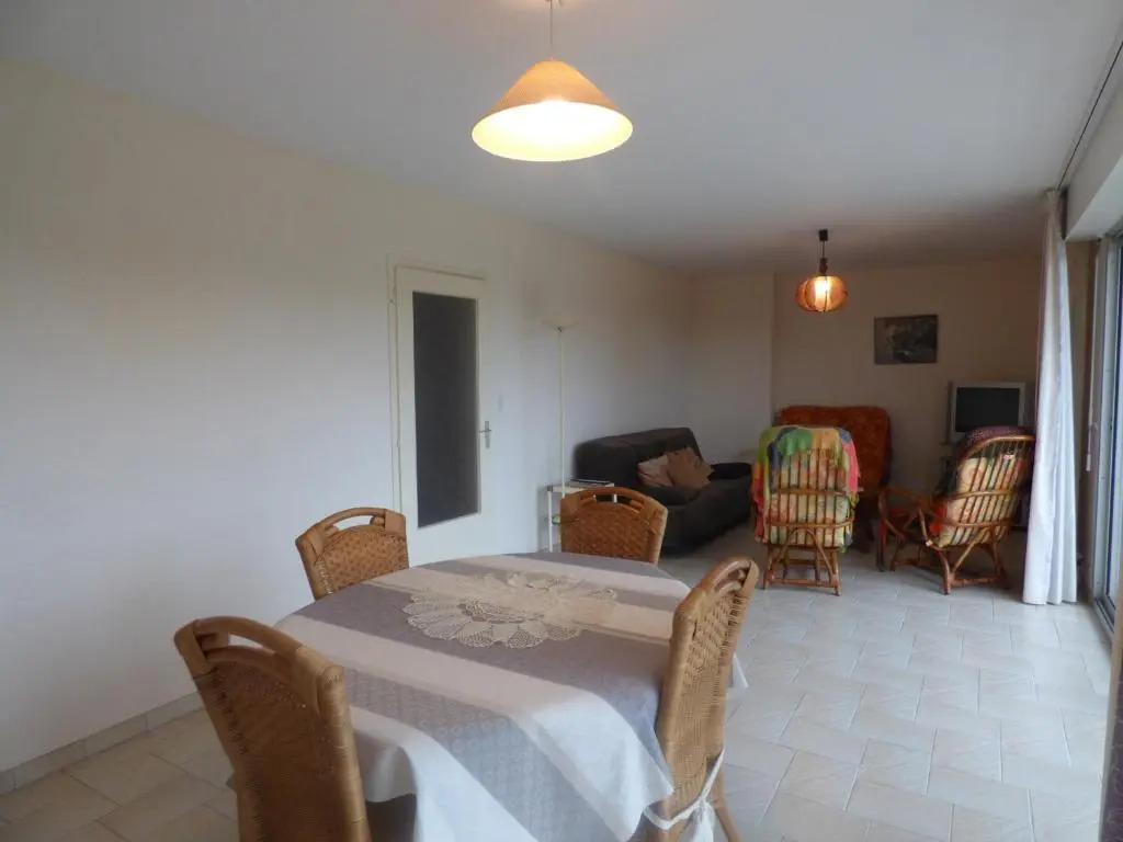 Appartement Saint-Gilles-Croix-de-Vie, 3 pièces, 6 personnes - FR-1-428-73