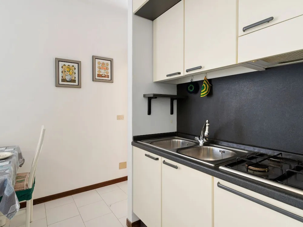Snug Apartment in Ospedaletti With Swimming Pool