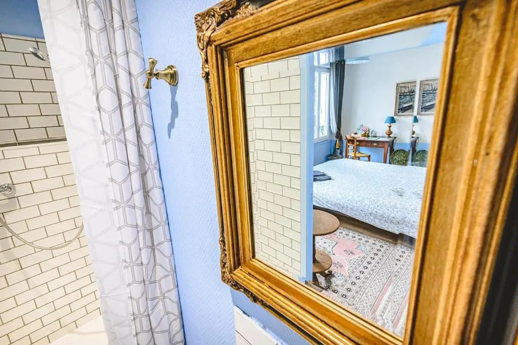 Suite Hereditas 5 - Chambre privée - Reims centre