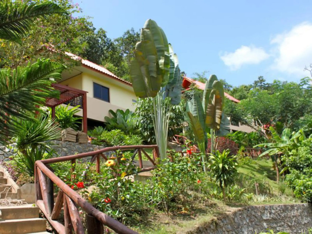 Baan Famui