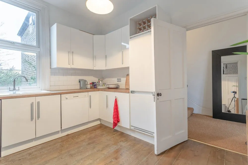 2 Bedroom Flat In Fantastic Location