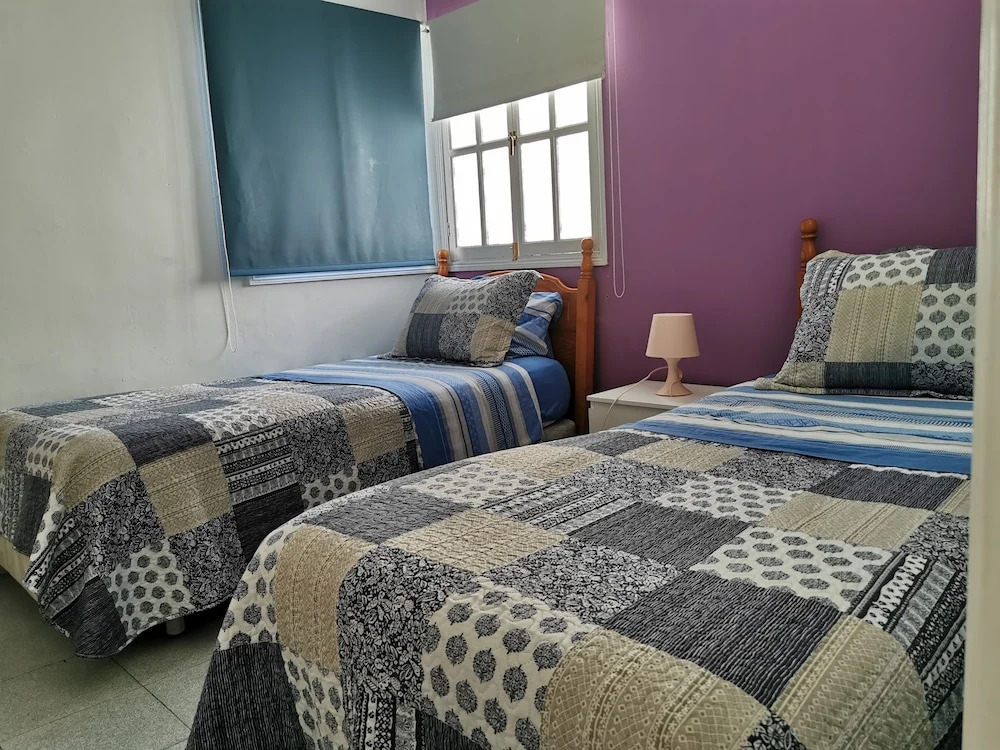 Nelidas Pri. Bungalow Pool & wifi free.