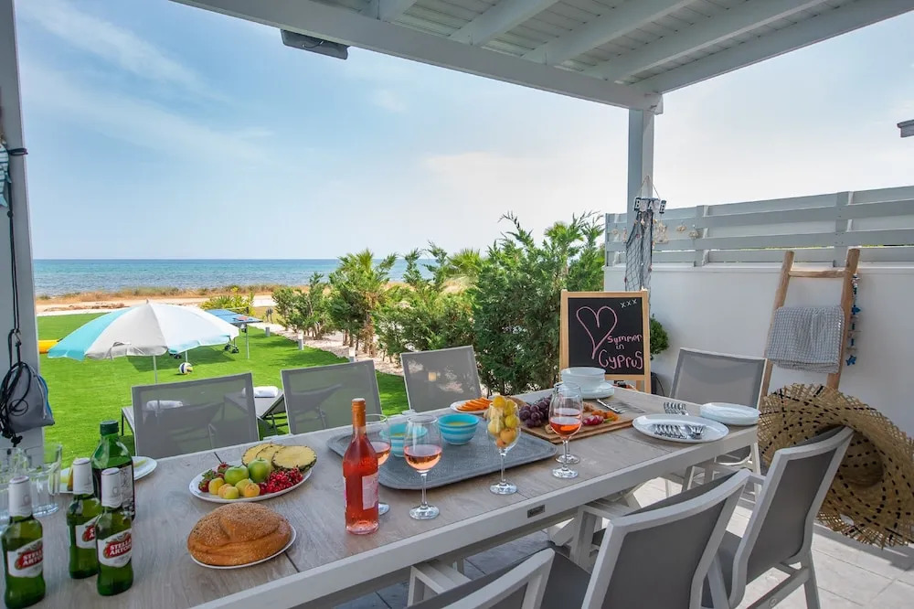 Ayia Thekla Seafront Villa Dagi