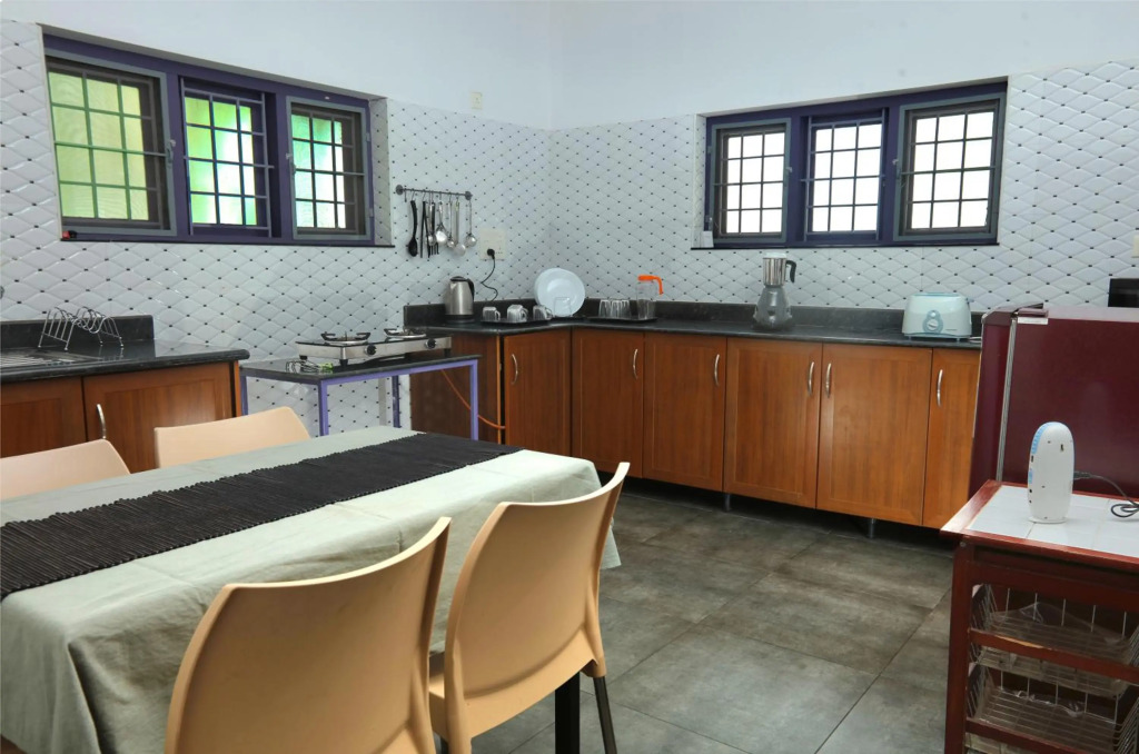 Monsoon Apartments