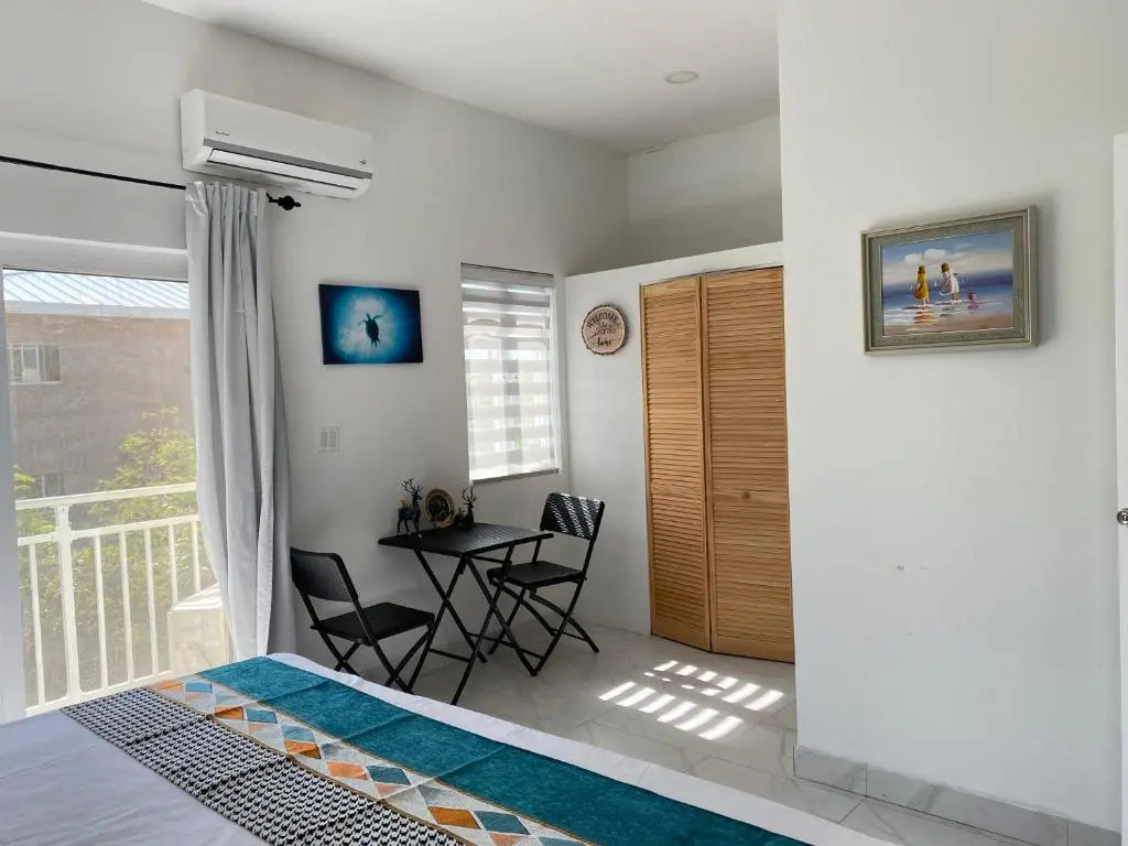 Lovely 2-bedroom Apartment in Venetian Road