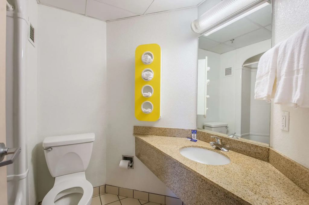 Americas Best Value Inn-Knoxville East