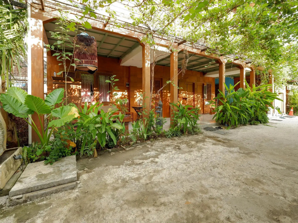 OYO 4016 Tan Jokteng Guest House