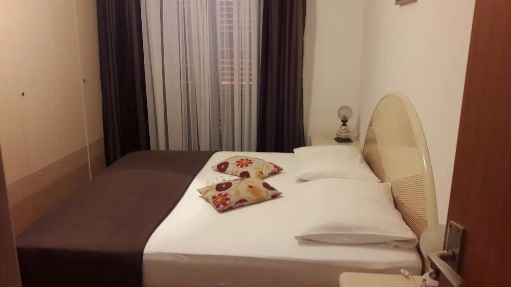 Rooms Radic