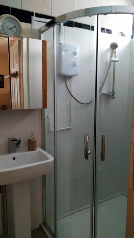 All Seasons Guesthouse