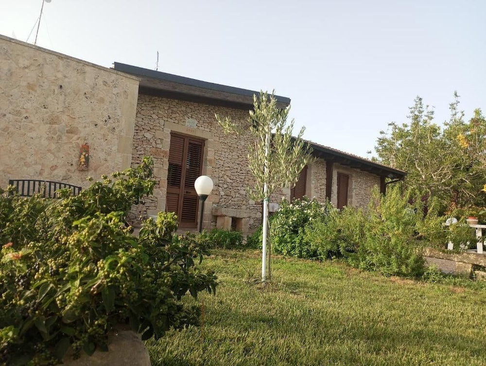 Agriturismo Masseria Pallanzano CON PISCINA