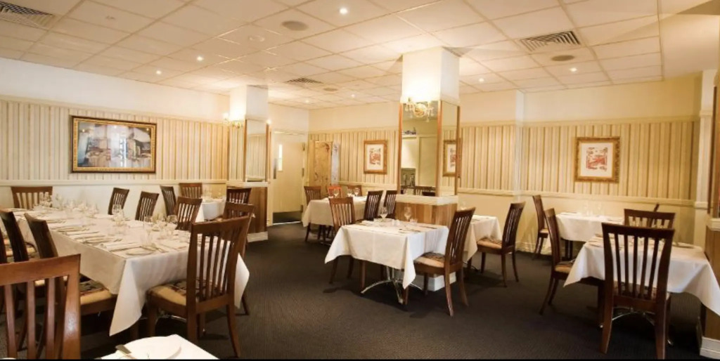 Redearth Boutique Hotel