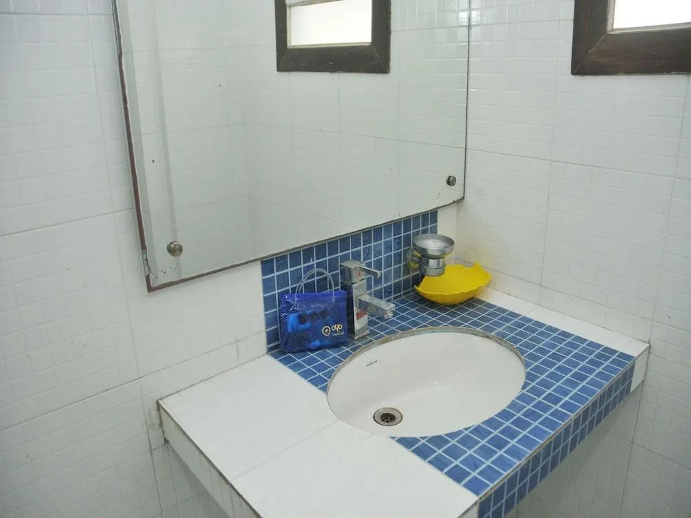OYO 3353 Apartment Royal Residency