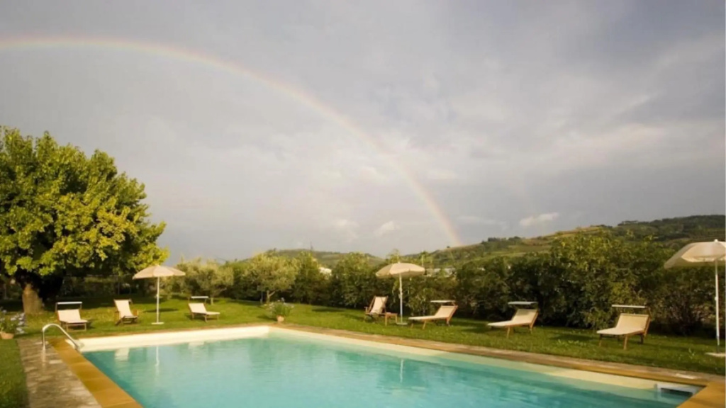 Ovello Farmhouse in a Splendid Position-ovello