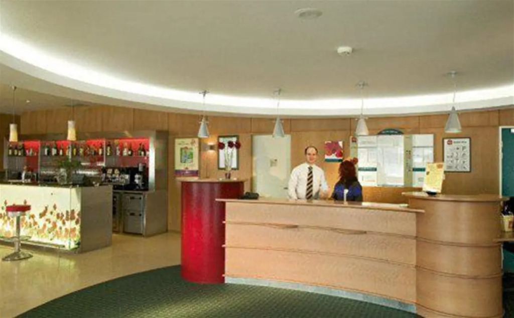 Hotel ibis Porto Sao Joao