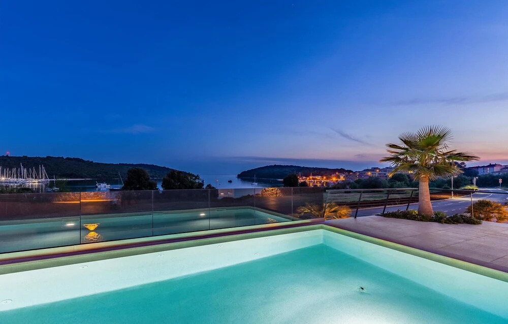 Awesome Apartment in Banjole With 2 Bedrooms, Wifi and Outdoor Swimming Pool