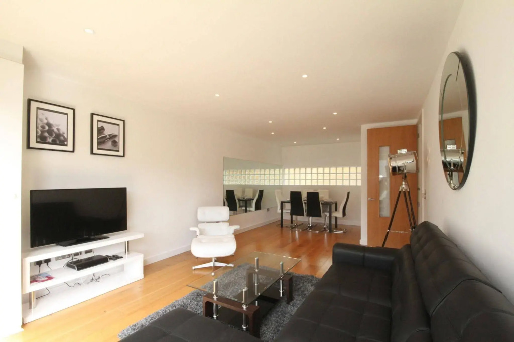 Hanover Quay Apartment