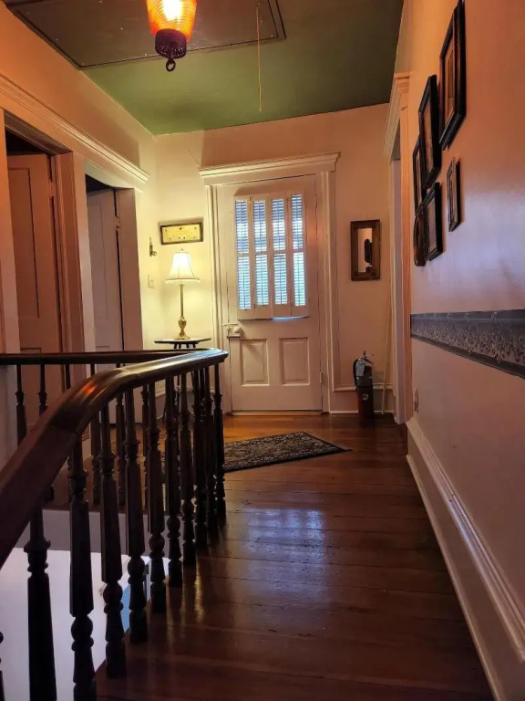 Hawthorne Inn