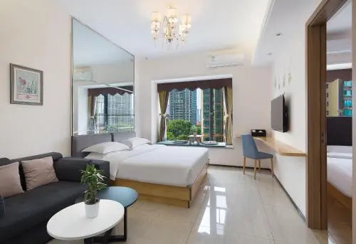 Xin Yue Zhi Lv Hotel