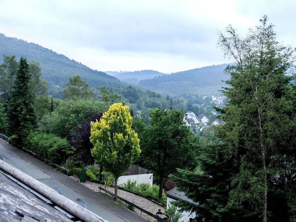 Fully Furnished and Modern Flat at the Edge of the Forest