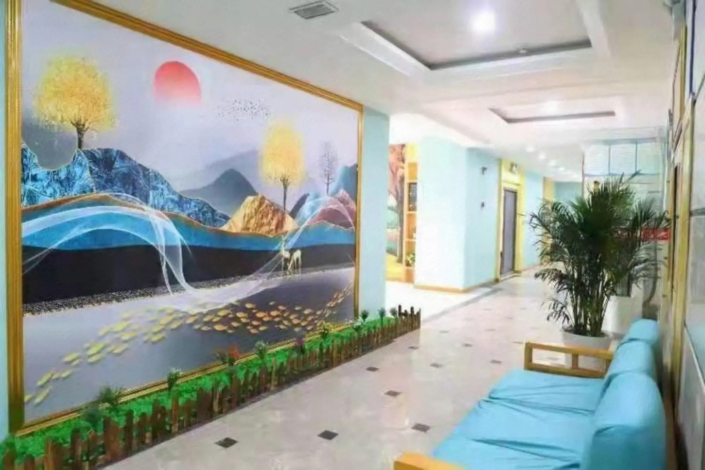 Zhongxian Qiaolin Hotel