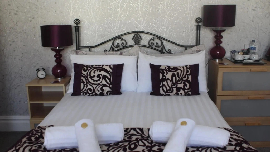 Carlton Lodge - Guest house