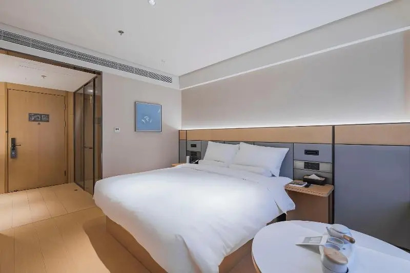 Ji Hotel (Suzhou Baodai road subway station)