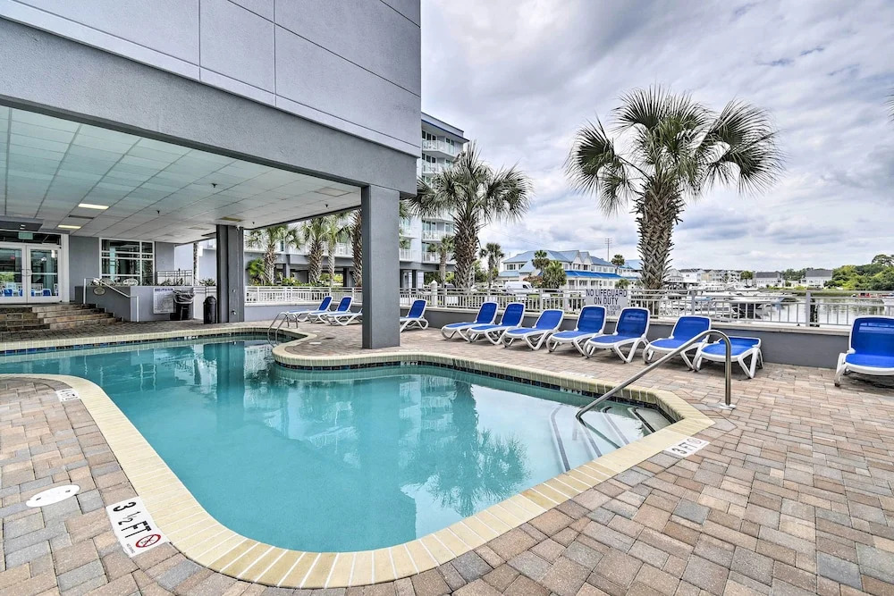 2 Mi to Ocean: Waterfront North Myrtle Beach Condo