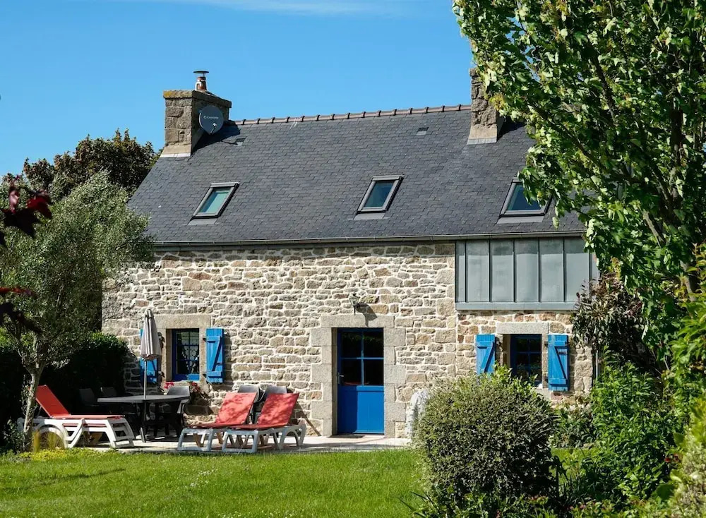 Stone House in Brittany Near Roscoff & Beaches
