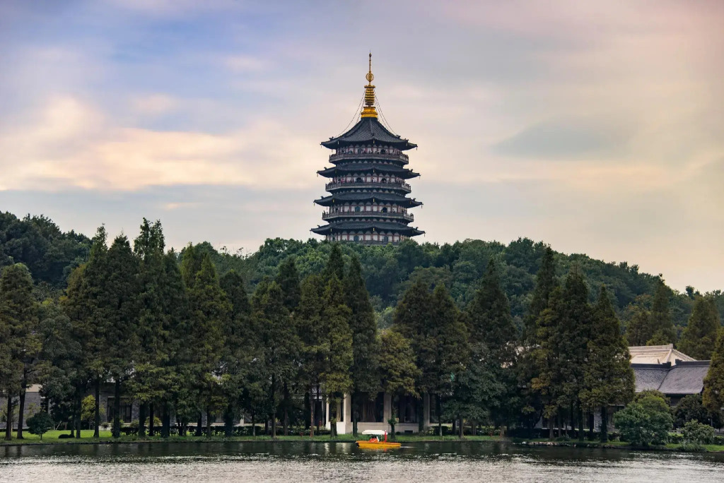 Atour Hotel Hangzhou West Lake Hefang Street