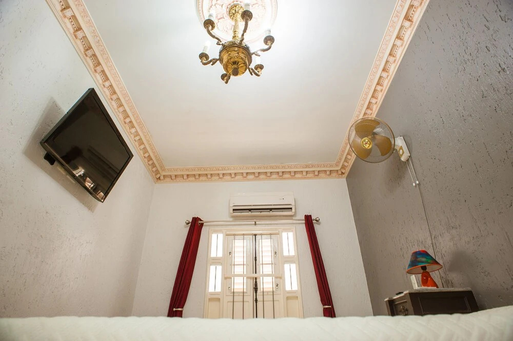 Great Colonial House