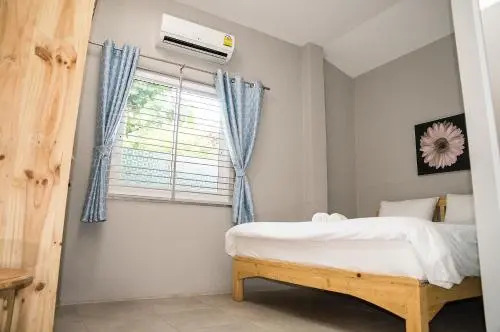 Chiang Mai Bann Income Homestay