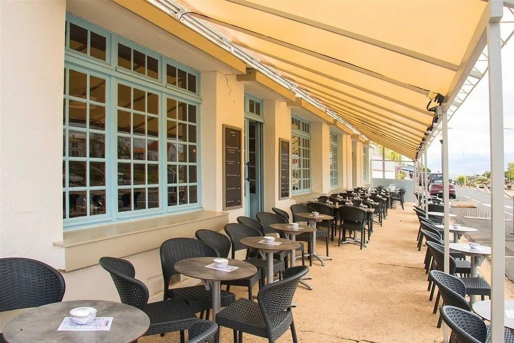 Les Bains Boyardville - Hôtel et Restaurant