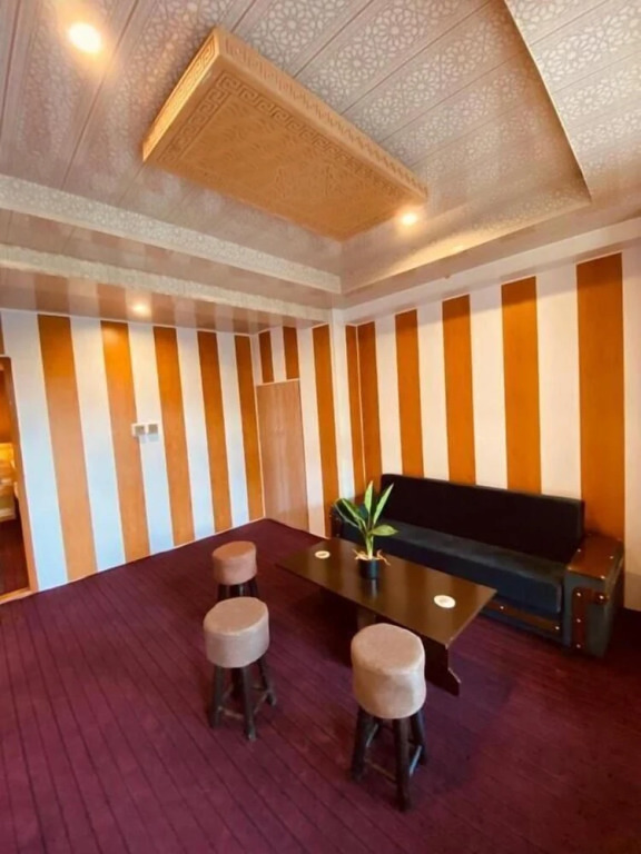 Elite Residency